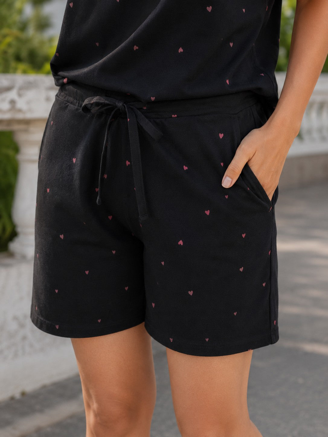 Women Black Heart Printed Night Suit Set