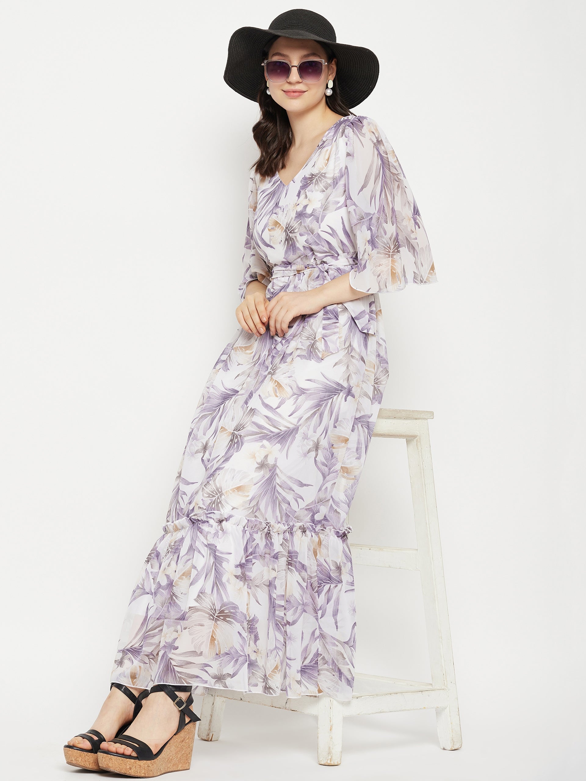 Floral Printed V-Neck Flared Sleeves Tie-Up Detailed Fit & Flare Maxi BITTERLIME Floral Printed V-Neck Flared Sleeves Tie-Up Detailed Fit & Flare Maxi BITTERLIME