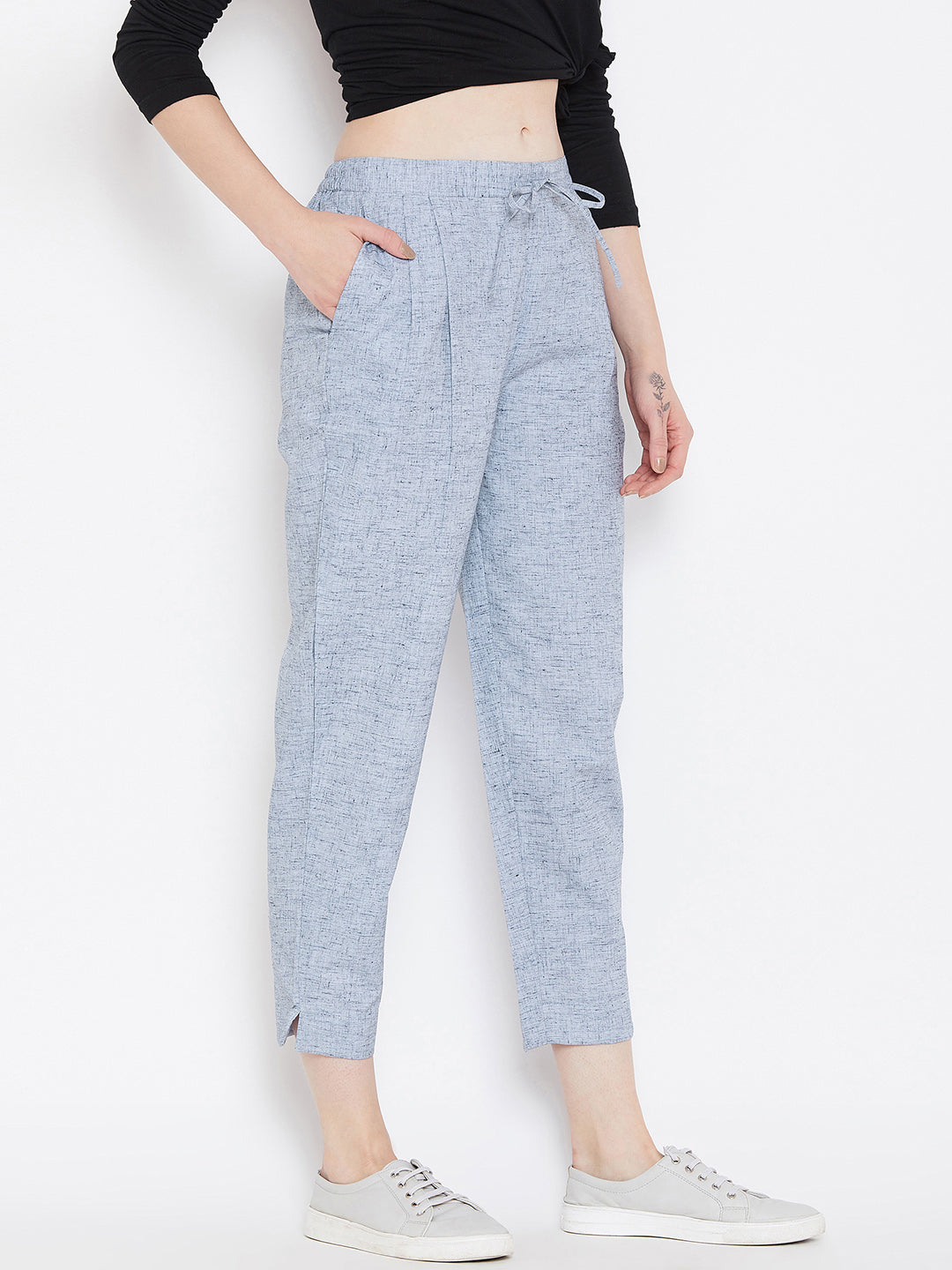 Relaxed Fit Trouser.