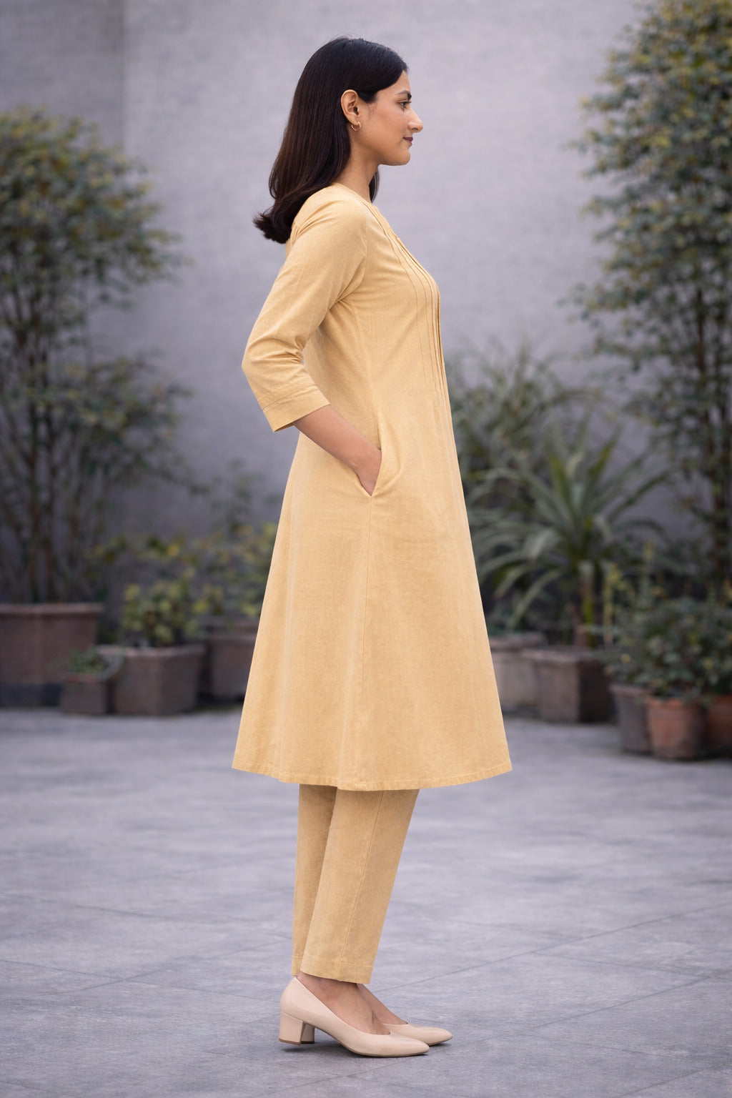Women's Cotton Solid Pintuck Kurta Set
