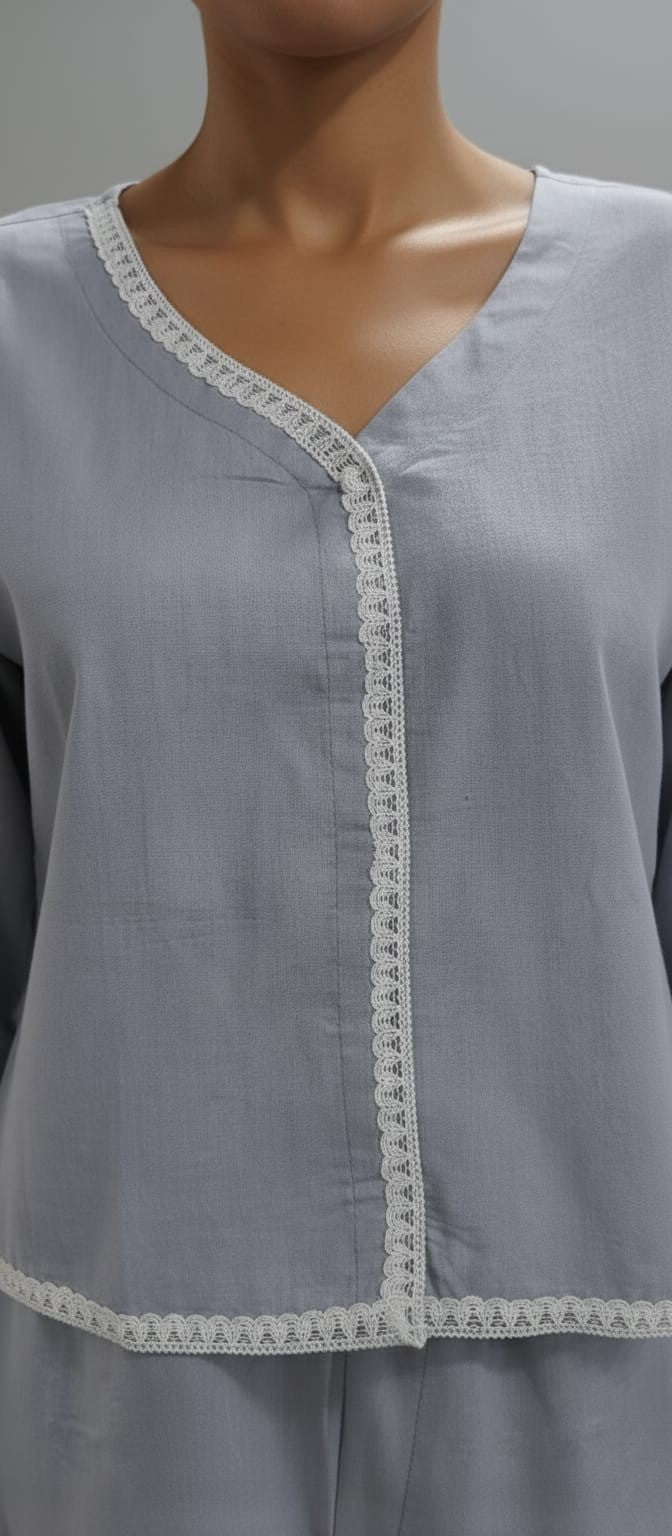 Sweetheart Neck Top With Cargo Pant