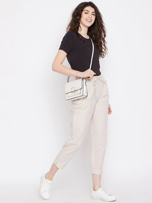 Relaxed Fit Trouser.