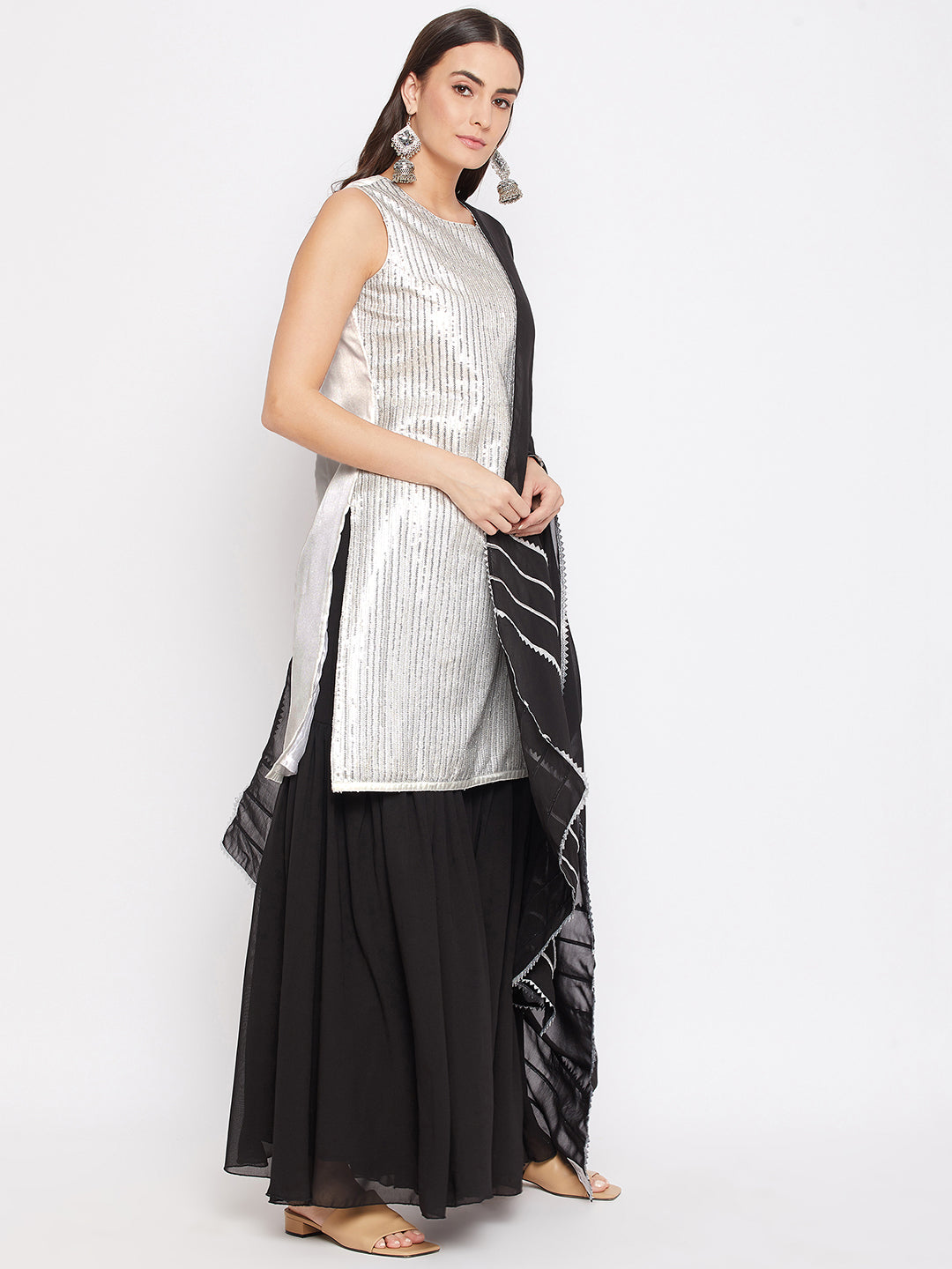 Black & Silver-Toned Dupatta with Gotta Patti