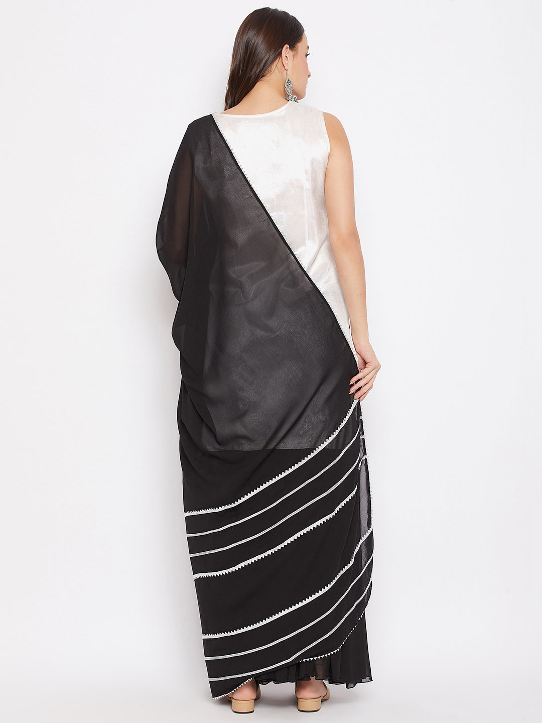 Black & Silver-Toned Dupatta with Gotta Patti