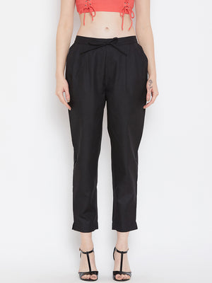 Relaxed Fit Trouser.