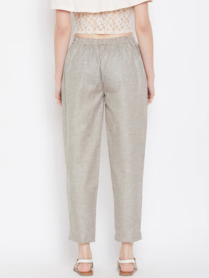 Relaxed Fit Trouser.