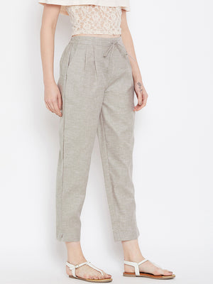 Relaxed Fit Trouser.