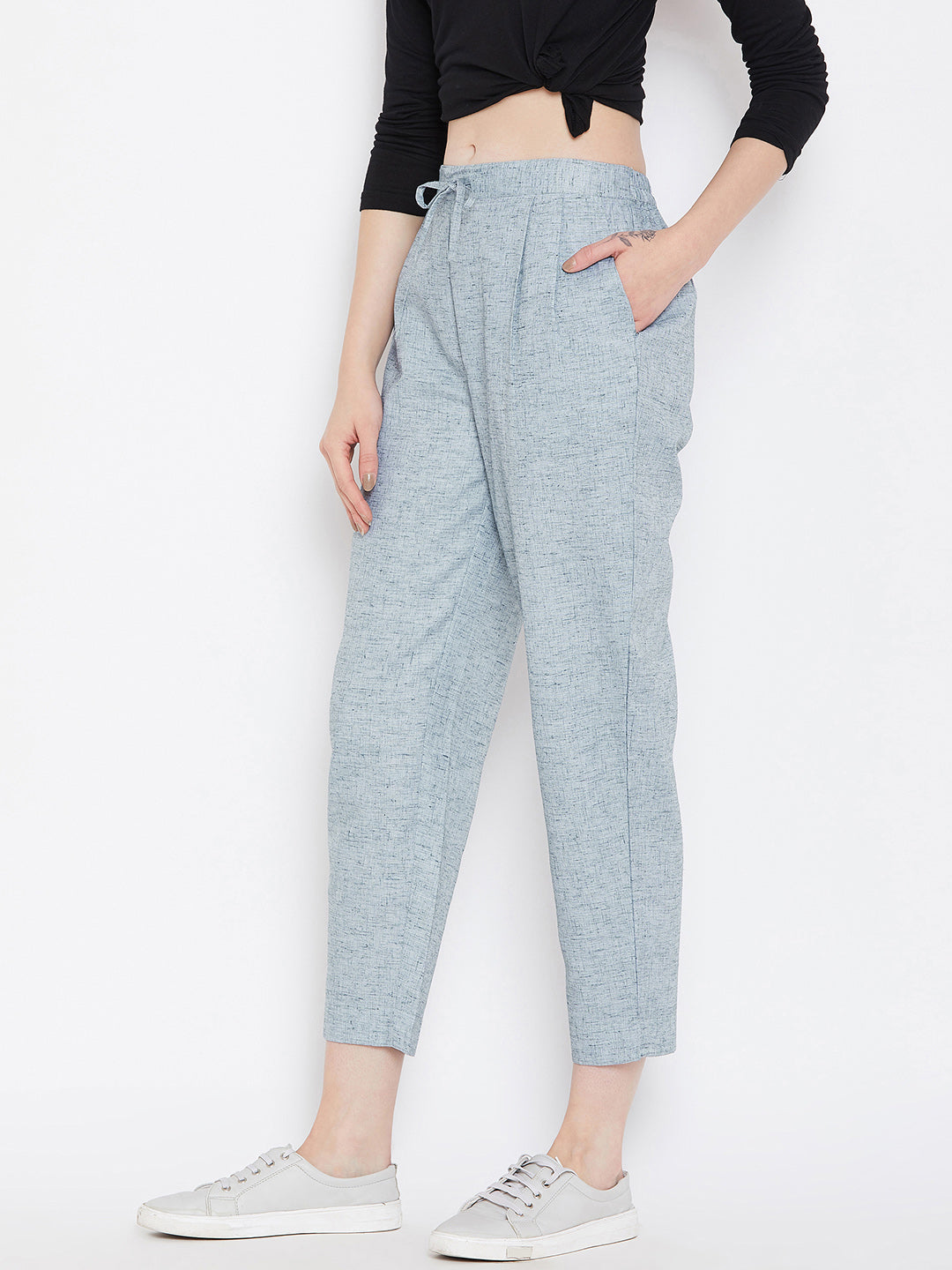 Relaxed Fit Trouser.