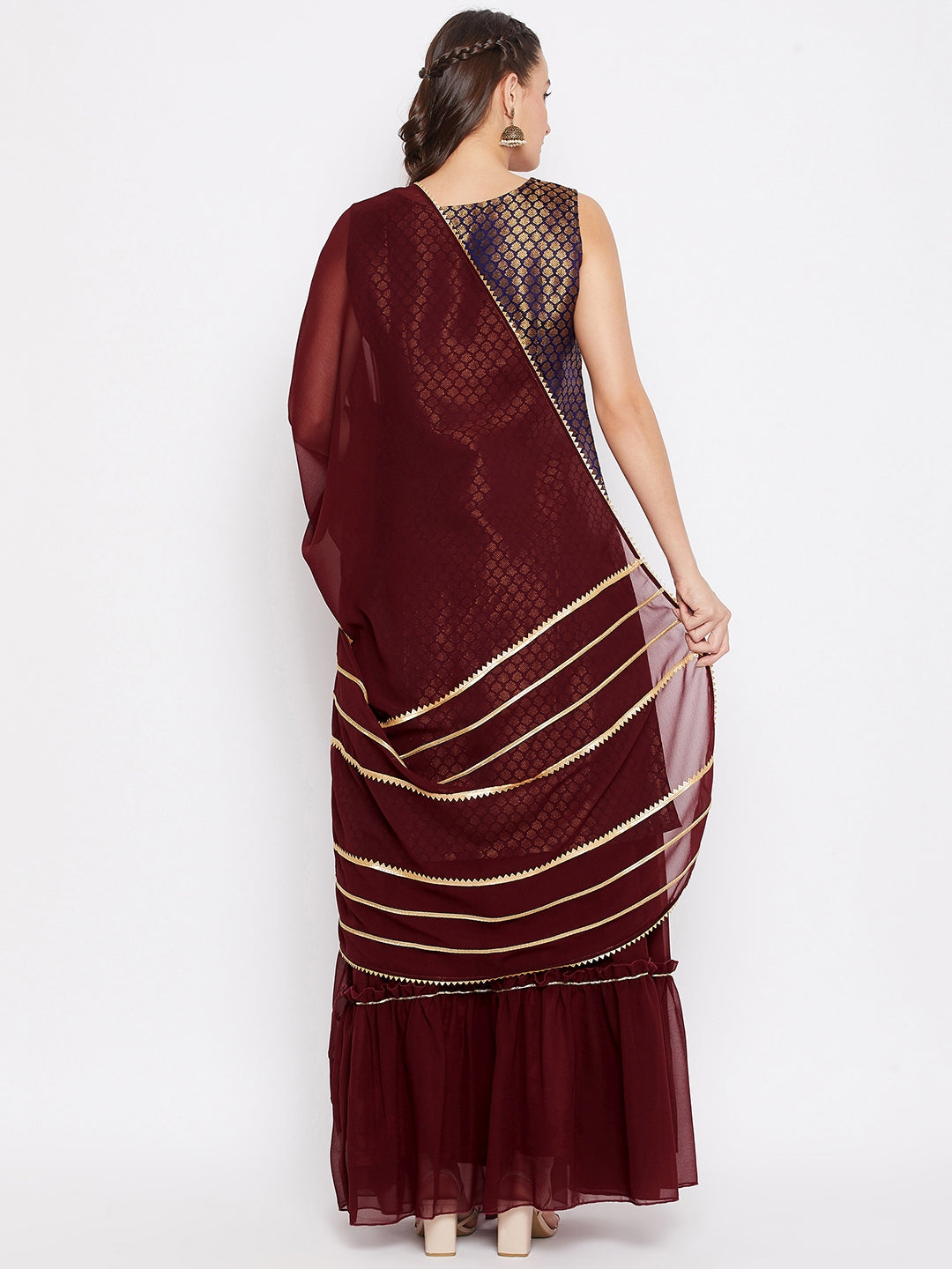 Silk Blend Woven Kurta Skirt and Dupatta Set